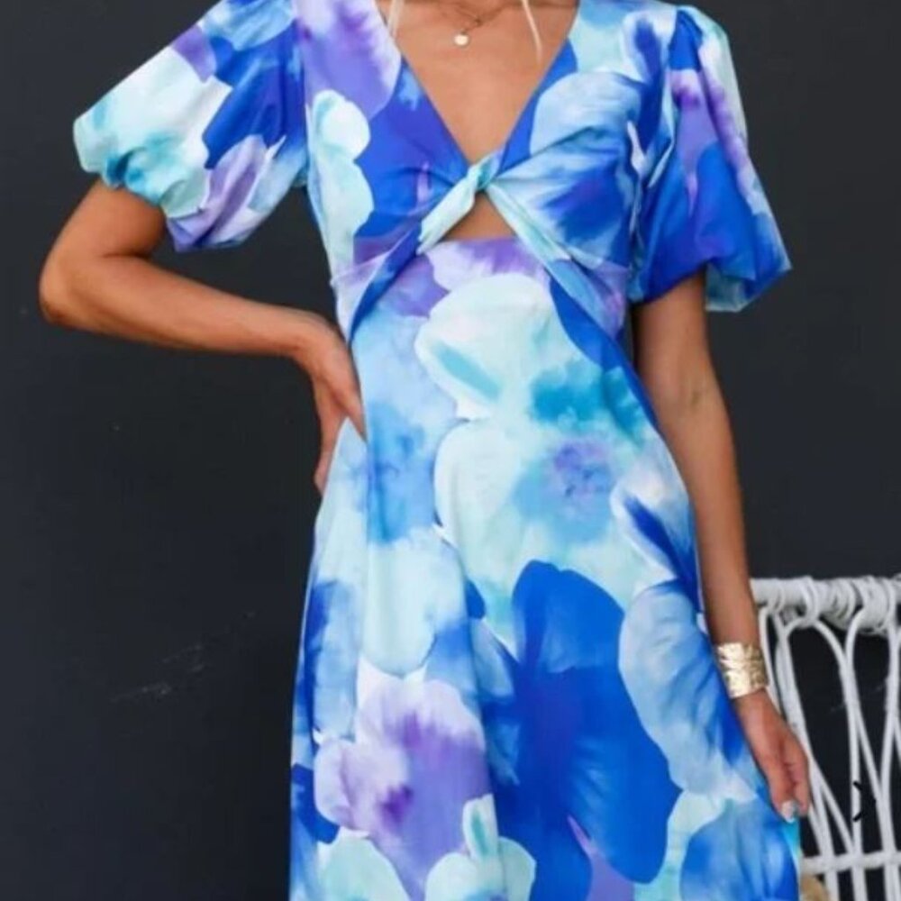 Toperth Blue Floral V-Neck Twist Accent Midi Dress